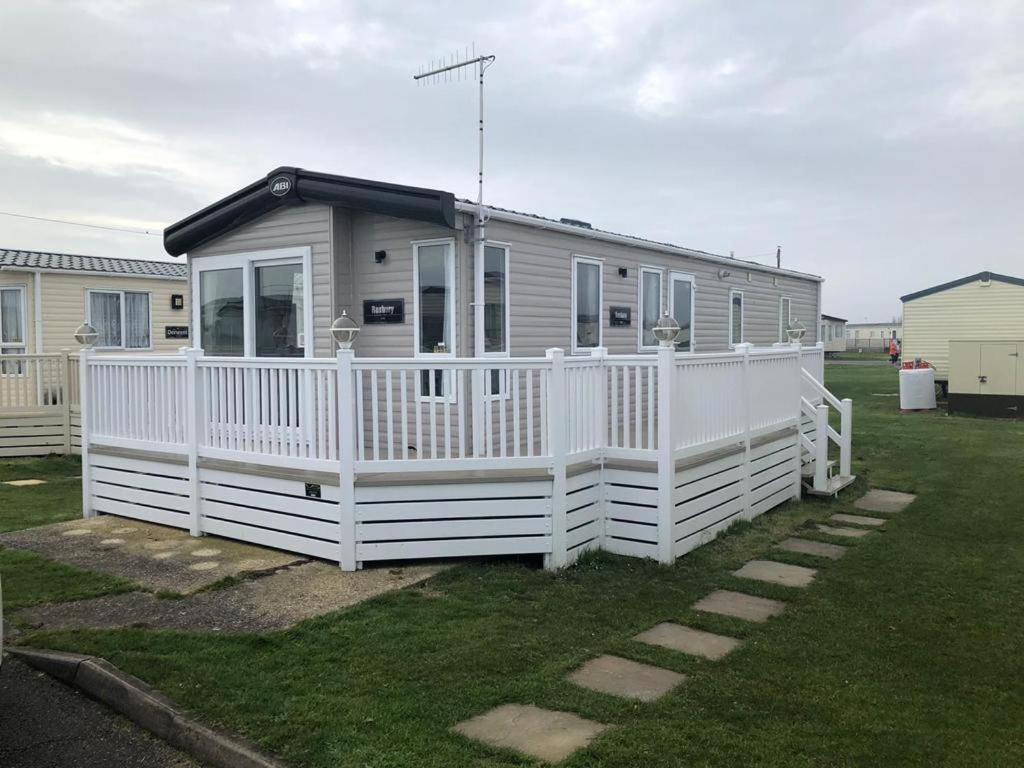 The Sherbourne Villa Selsey Eksteriør billede